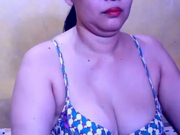 Carmela4uのBongacamsでライブポルノ配信