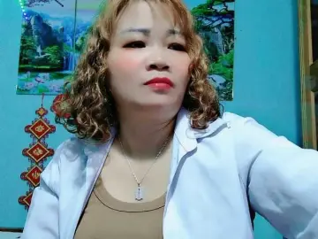 Linhanhsex2kのBongacamsで無料ポルノカメラ