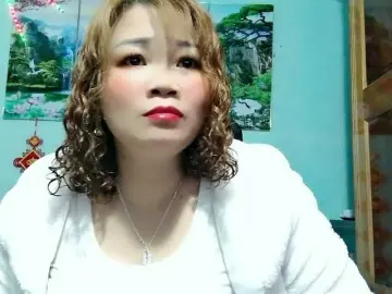 Linhanhsex2kのBongacamsでライブセックス映像