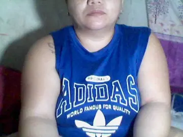 sweetasian33のBongacamsでライブポルノ配信