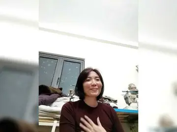 linka99のBongacamsでライブセックス映像