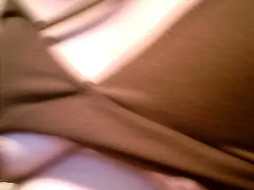 lovelyshantalのBongacamsでアダルトカメラ配信