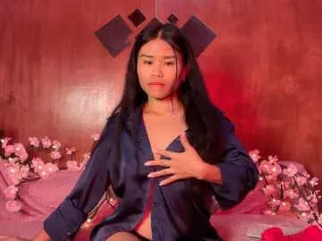 LilyJellyのBongacamsでライブセックス映像