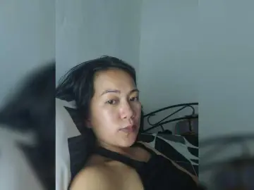 Kiana11のBongacamsでライブチャット