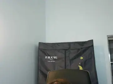 girl30sluttyのBongacamsで無料ポルノカメラ