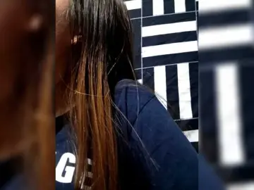 PempemlicioussのBongacamsでライブポルノ配信