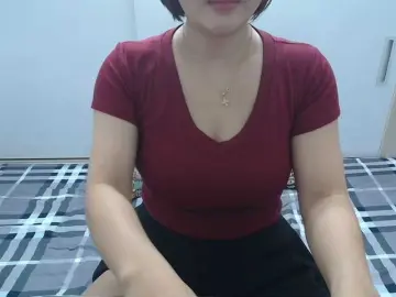 ElenaSex90のBongacamsでライブポルノ配信