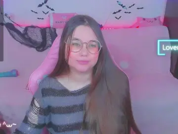 LittleKitsuneのBongacamsで今すぐ視聴可能なセックスカム