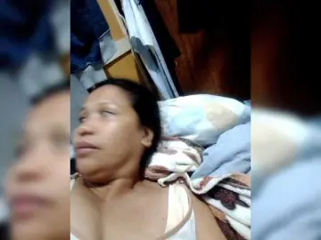 Chatty22のBongacamsでアダルトカメラ配信