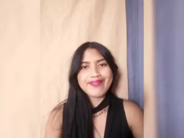PrincessAriahsquirty4u2のBongacamsでライブポルノ配信