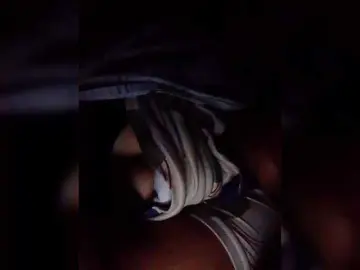 NaughtyWetPieXxのBongacamsでセックスチャット