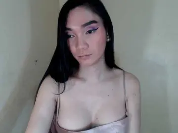 LadayNathashaのBongacamsで今すぐ視聴可能なセックスカム