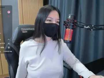 Aya-のBongacamsでセックスチャット