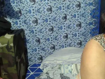 scarllettxxxのBongacamsでセックスチャット