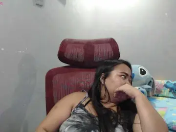 BubbleButtPinayのBongacamsでヌードカメラ