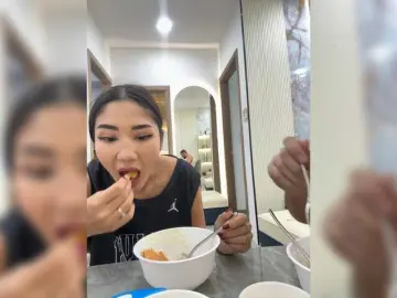 lean-lieのBongacamsでプライベートチャット