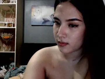 MelaJoyのLivejasminで人気のアダルト配信