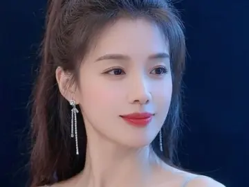 liyufeiのLivejasminでヌードカメラ