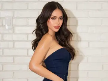 MartinaFamurriのLivejasminでプライベートチャット