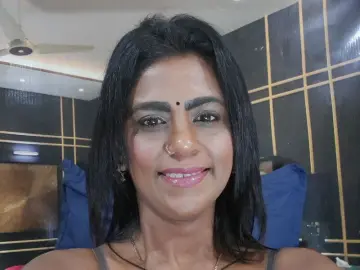 ChloeLanezのLivejasminでライブセックス映像