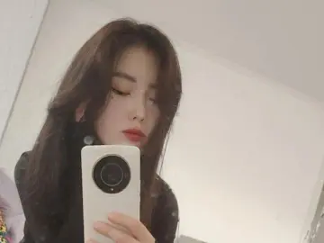 RaeannReimmerのLivejasminで人気のアダルト配信