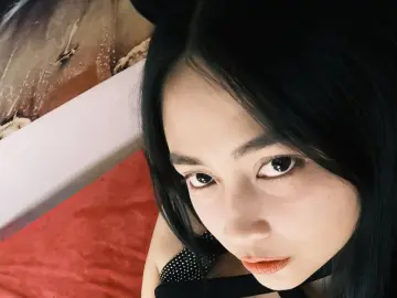 HoneyMendozaのLivejasminでプライベートチャット