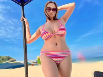 FelictyStarのLivejasminでアダルトカメラ配信