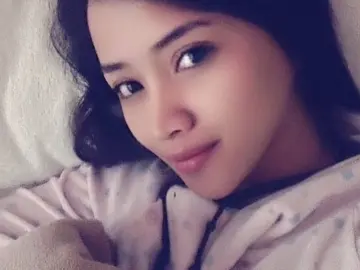 YasmienAtosのLivejasminでセックスチャット