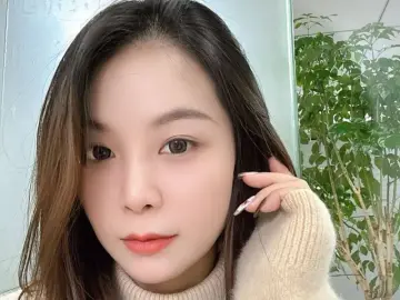 AhJingのLivejasminでライブポルノ配信