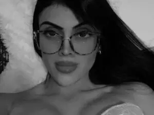 Hayek_eva7のMyfreecamsでプライベートチャット