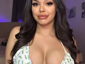 AmberMaeのMyfreecamsでライブポルノ配信