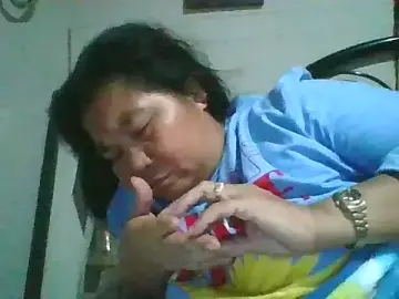 pinay_wild_matureのStripchatでプライベートチャット