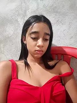 Zoe_Sweett18のStripchatでアダルトビデオチャット