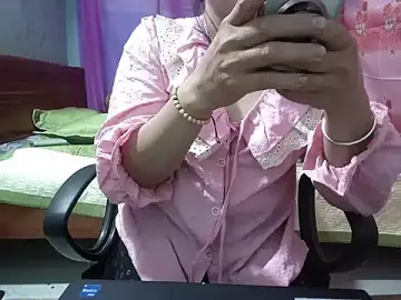 Xue_wengのStripchatで無料ポルノカメラ