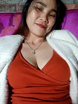 Bear_bear0のStripchatでヌードカメラ