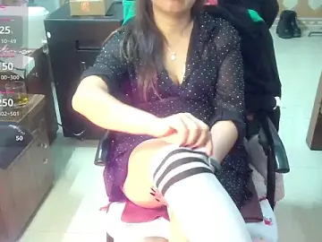 Jerry-LanのStripchatでアダルトビデオチャット