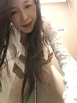 wsyx326のStripchatでライブチャット