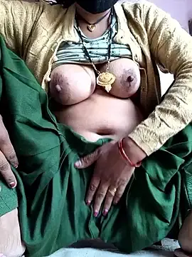 Indian-couple2025のStripchatでセックスカメラ