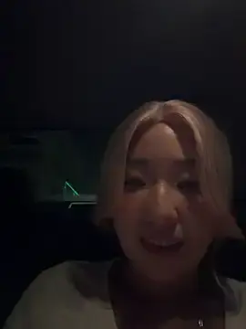 winter11のStripchatでライブセックス映像