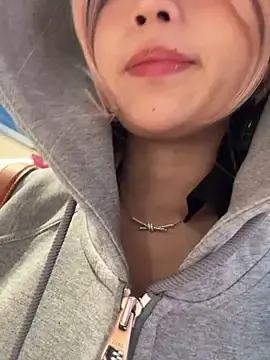 winter11のStripchatでライブポルノ配信