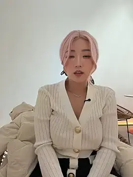 winter11のStripchatで無料ライブポルノ