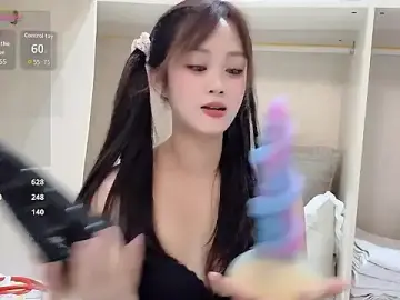 yueyue2003のStripchatで高画質ウェブカメラ