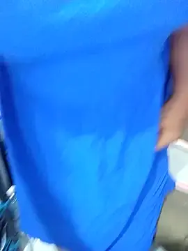 Attractive-_GirlのStripchatで高画質ウェブカメラ