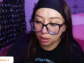 Kata_BigboobsのStripchatで高画質ウェブカメラ