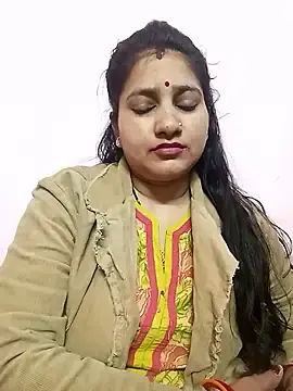 nisha_sweetのStripchatで無料ポルノカメラ