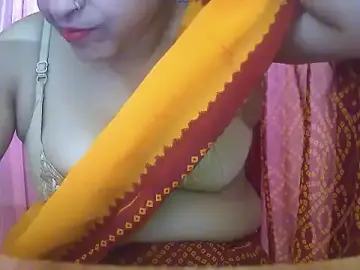 LOVERIAKOLのStripchatでライブポルノ配信