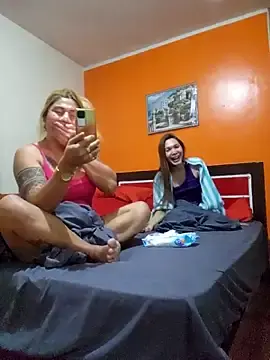 Fayola_BeatrixのStripchatでライブセックス映像