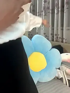 Vannie_vanhのStripchatで無料ポルノカメラ