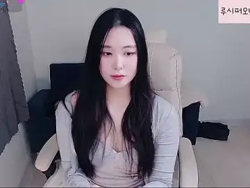 Ruby_pのStripchatでヌードカメラ