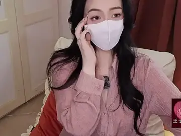 nayomi_34fのStripchatでアダルトビデオチャット